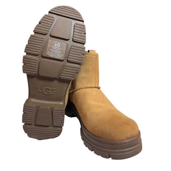 UGG Men’s Skyview Moto Gorpcore Active Pull On Leather Suede Waterproof Boots - Picture 8 of 16